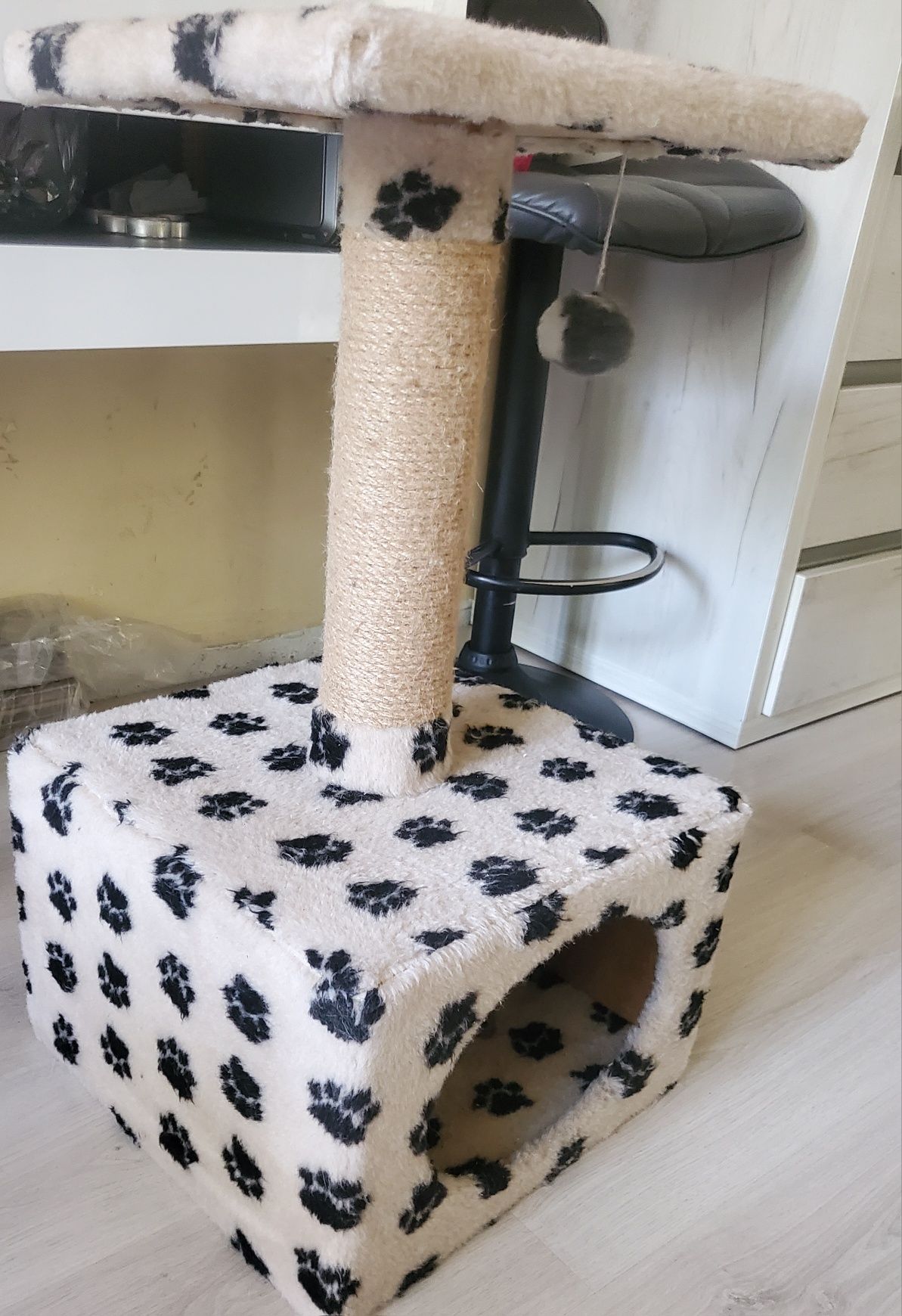 Домик для кота когтеточка