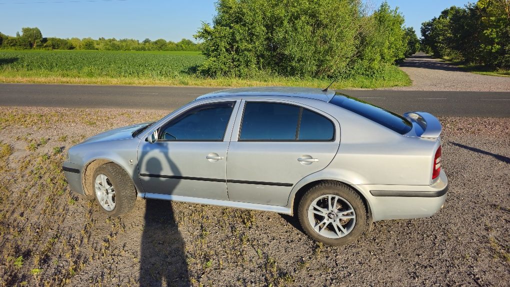 Шкода октавія 1.8 турбо