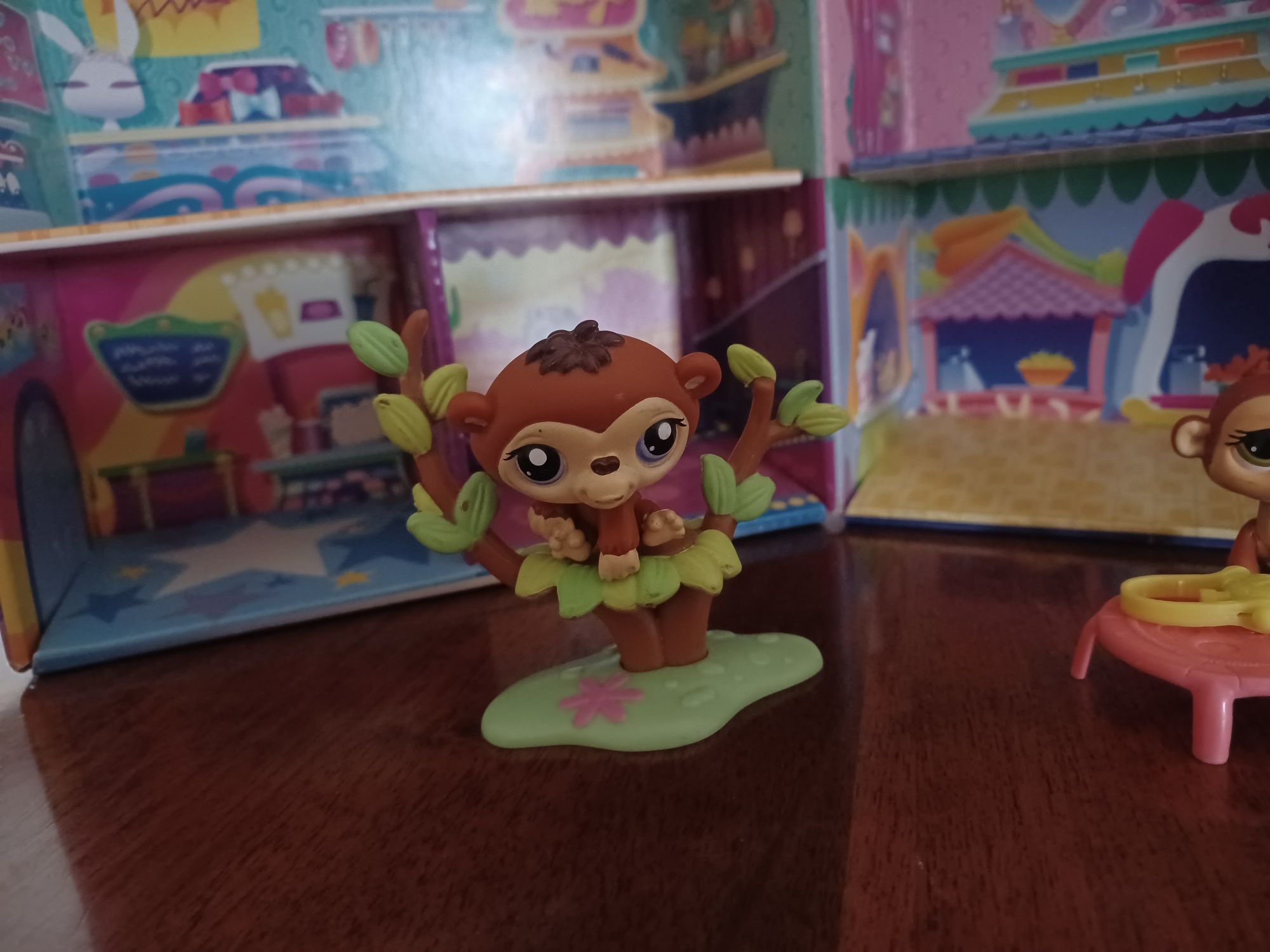 2 małpki z akcesoriami The Littlest Petshop