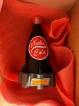 Replica Nuka Cola com base magnética personalizável (Decorativo)
