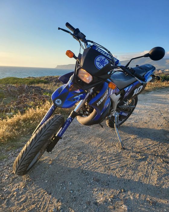 Mota Yamaha DT 50 supermotard