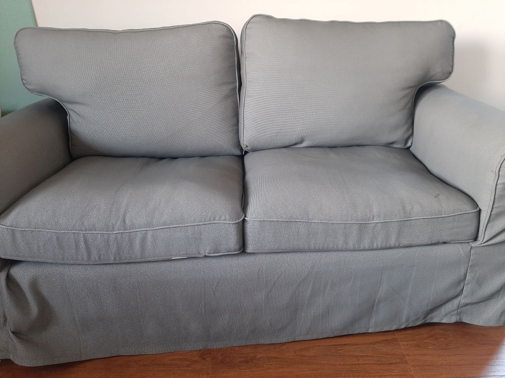 Sofa dwuosobowa ikea