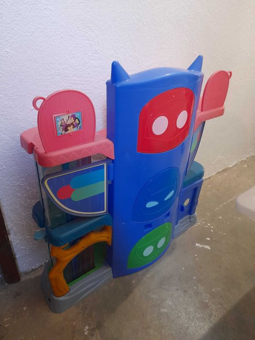 Brinquedos variados disney