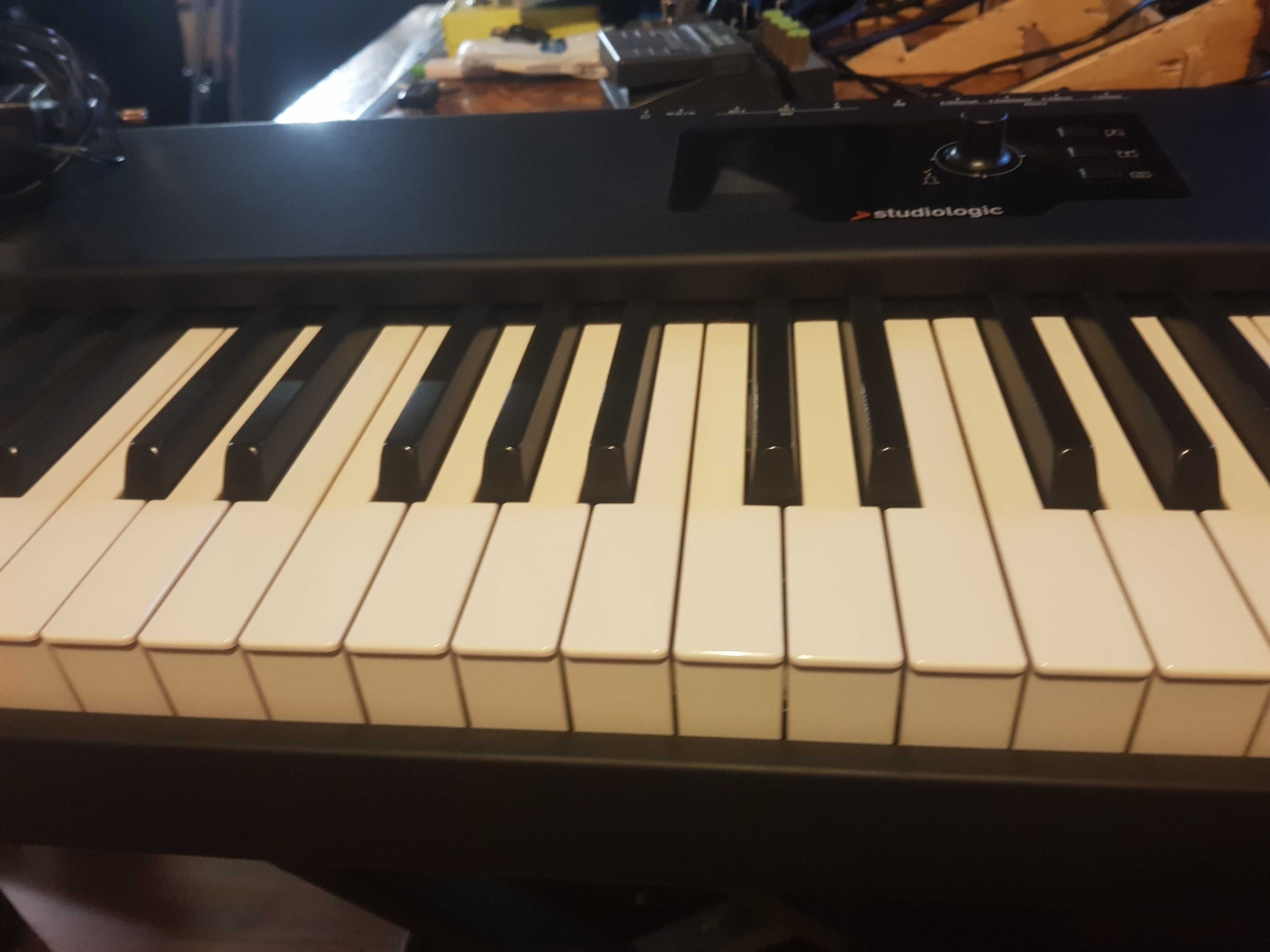 Studiologic SL88 Studio - Kontroler MIDI, ważona klawiatura, klawisze