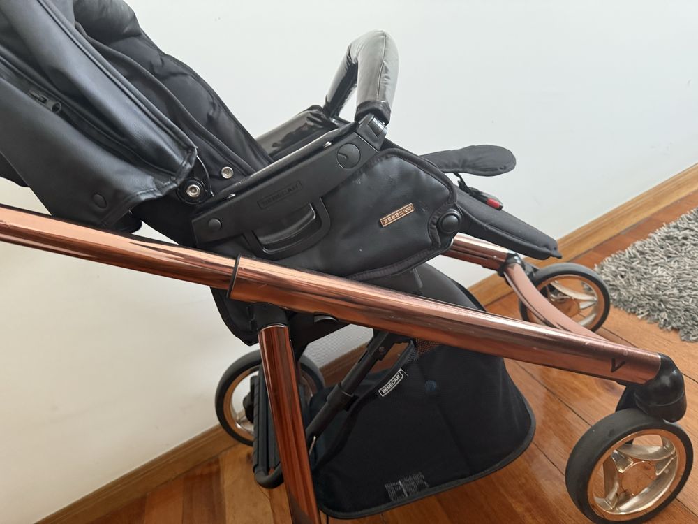 Carronho de bebe Bebecar
