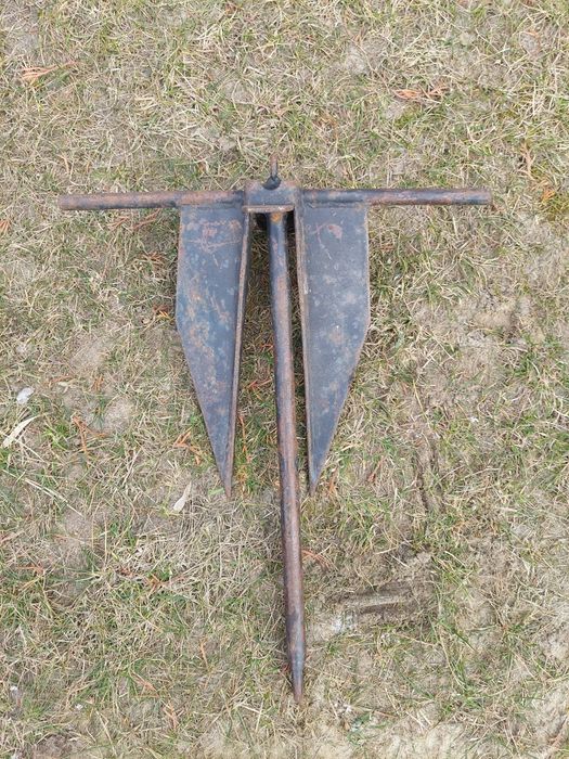 Stara kotwica do Łodzi, pontonu