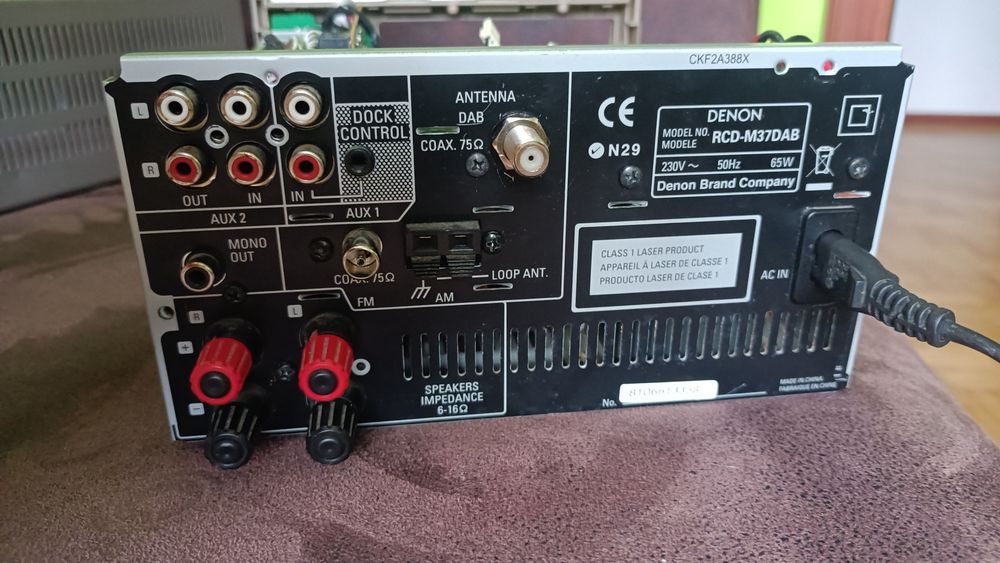 Denon odtwarzacz CD RCD-M37DAB