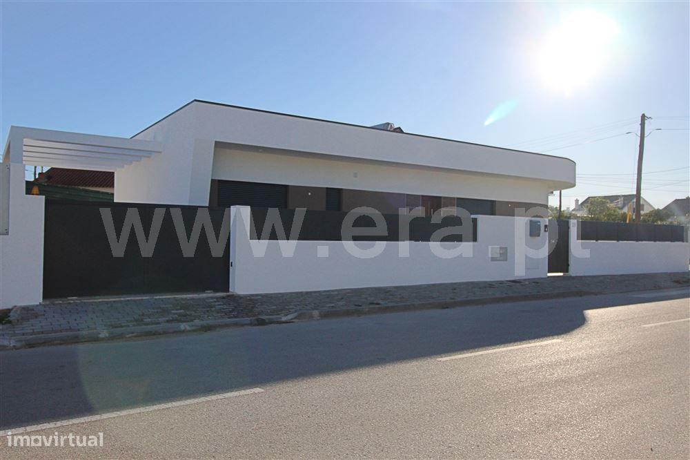 Moradia Isolada T4; Fernão Ferro