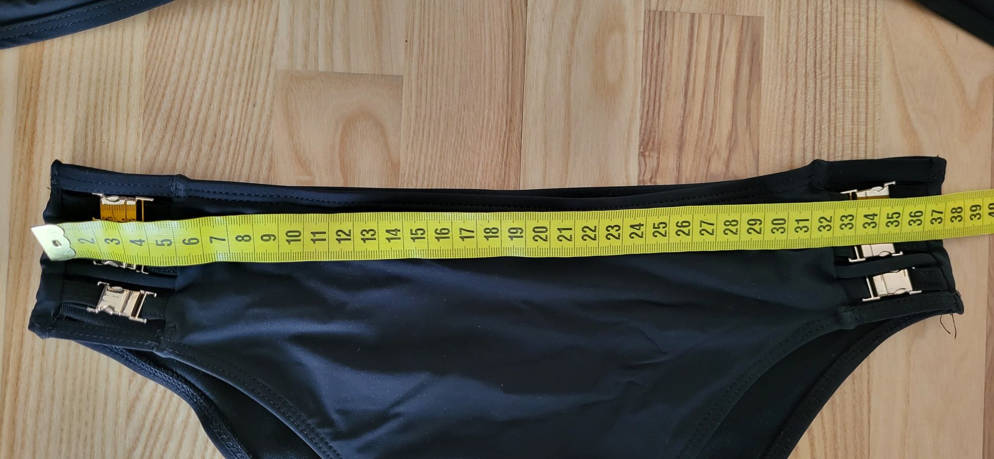 Czarne bikini damskie. Strój kąpielowy