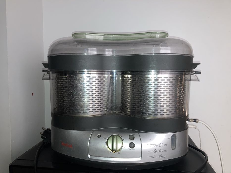 Parowar Tefal Vitacuisine z dwoma pojemnikami i komorą na sos, przepis