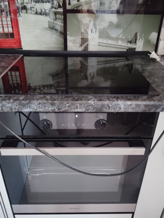 Продам кухню,стіл та стільці