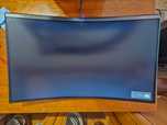 Монитор Samsung C27T550