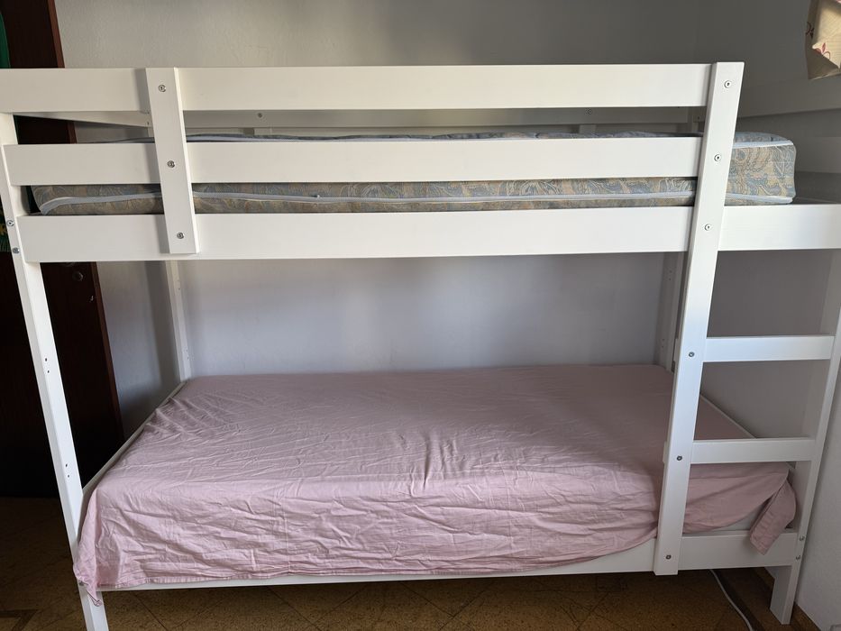 Troco beliche  branca,da  ikea nova por cama de solteiro