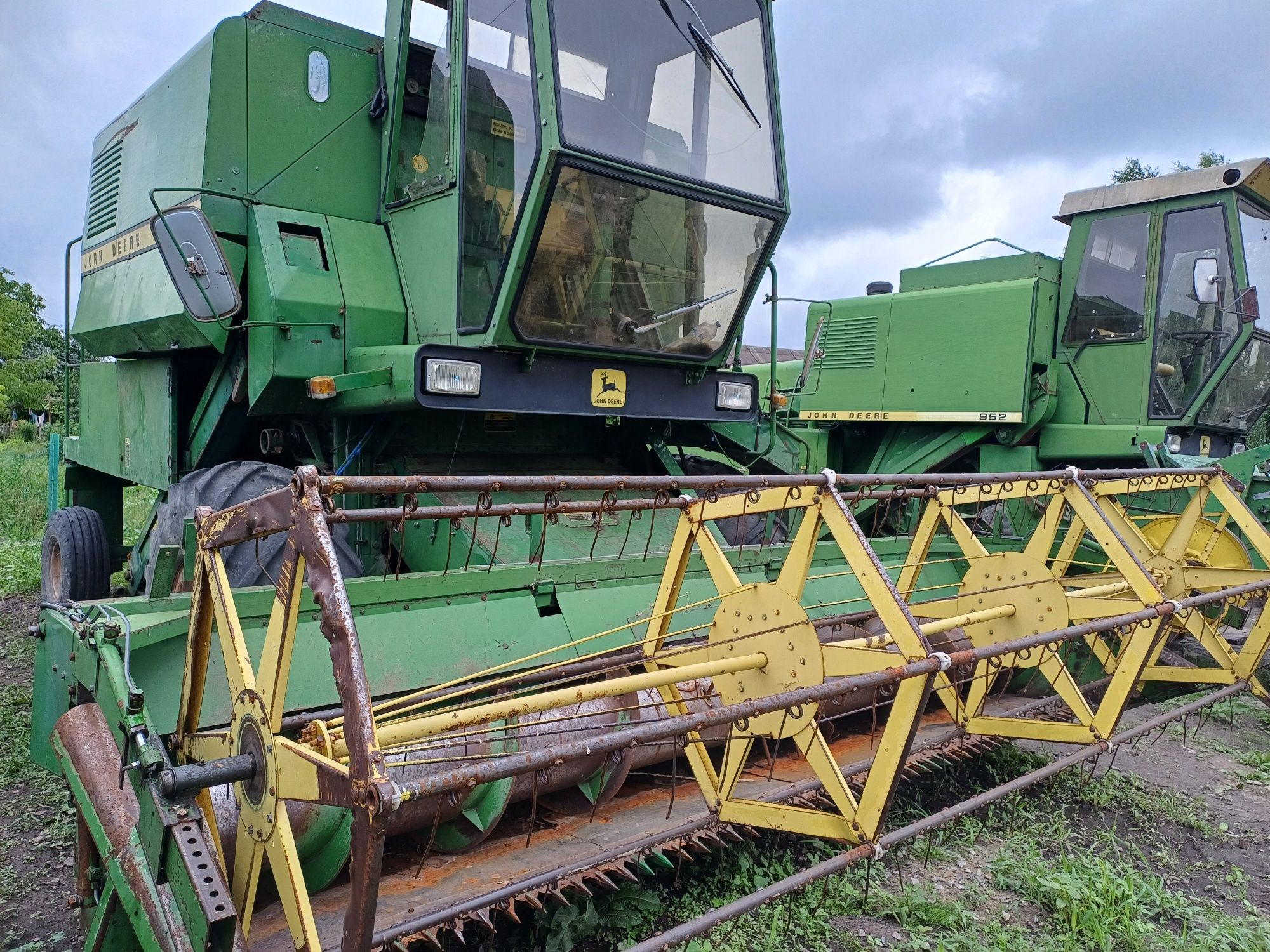 Комбайн John Deere 975 без жатки