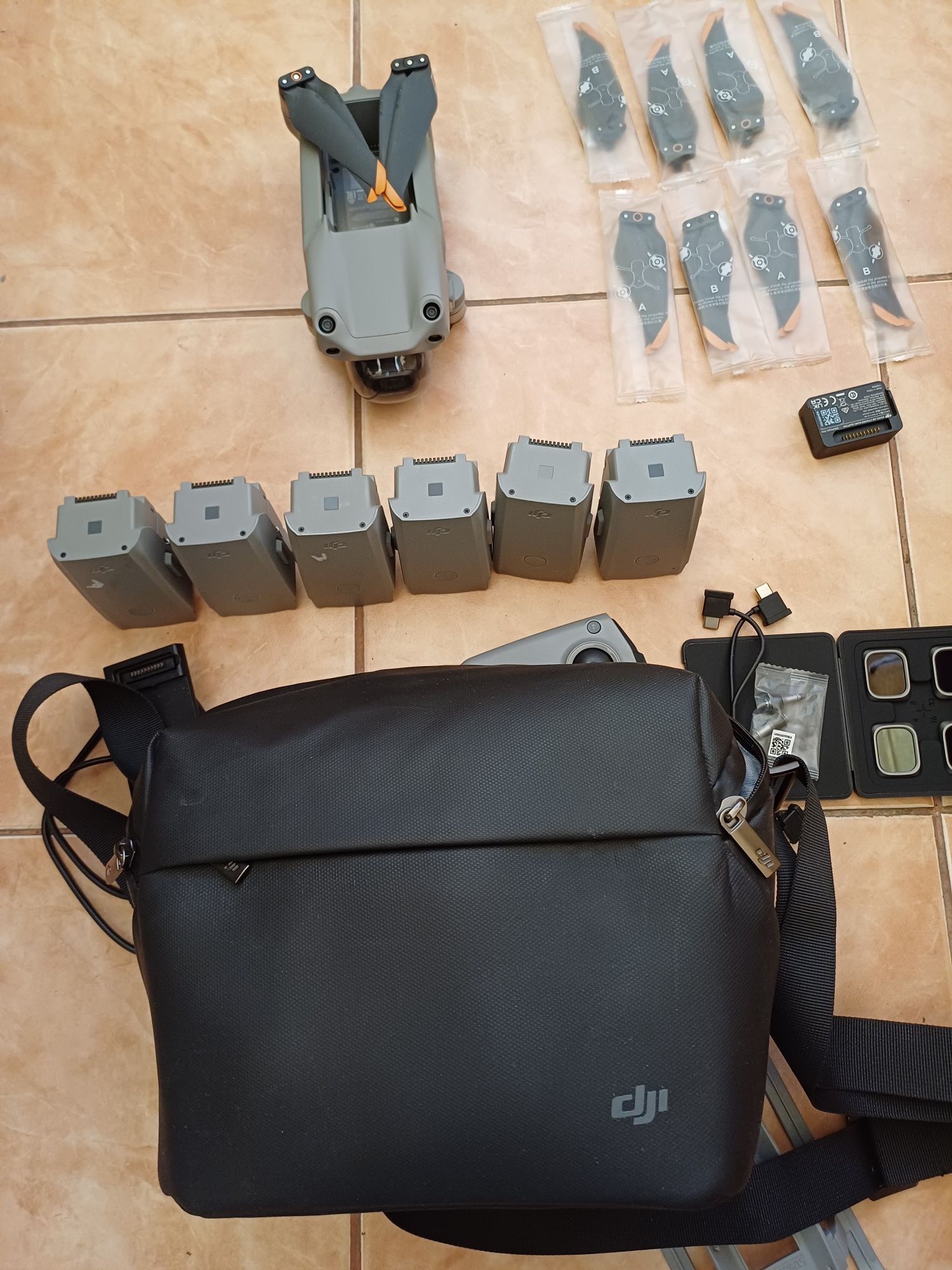 Dji air 2s fly more combo