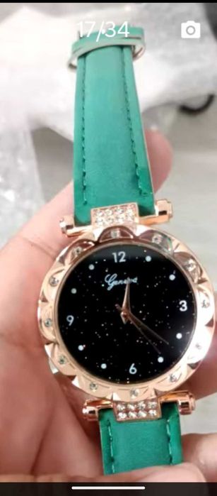 Женские часики с набором бижутерии кольцо, кулон, серьги