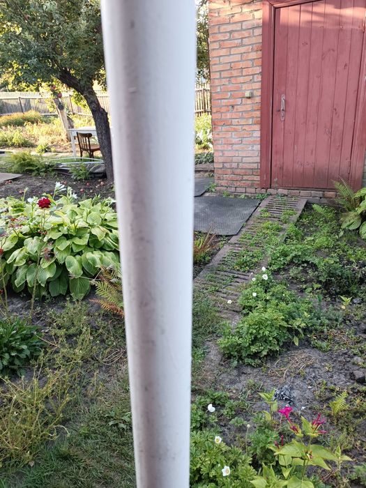 Продаються металеві труби .