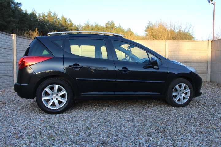 Peugeot 207 1,6 hdi Klima Tempomat Panorama Spalanie 5L Zadbany F vat
