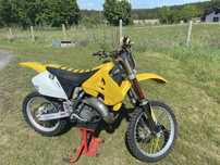 Suzuki RM 125 Cross