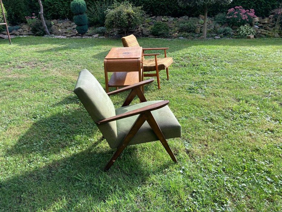 Sprzedam fotele i komodę