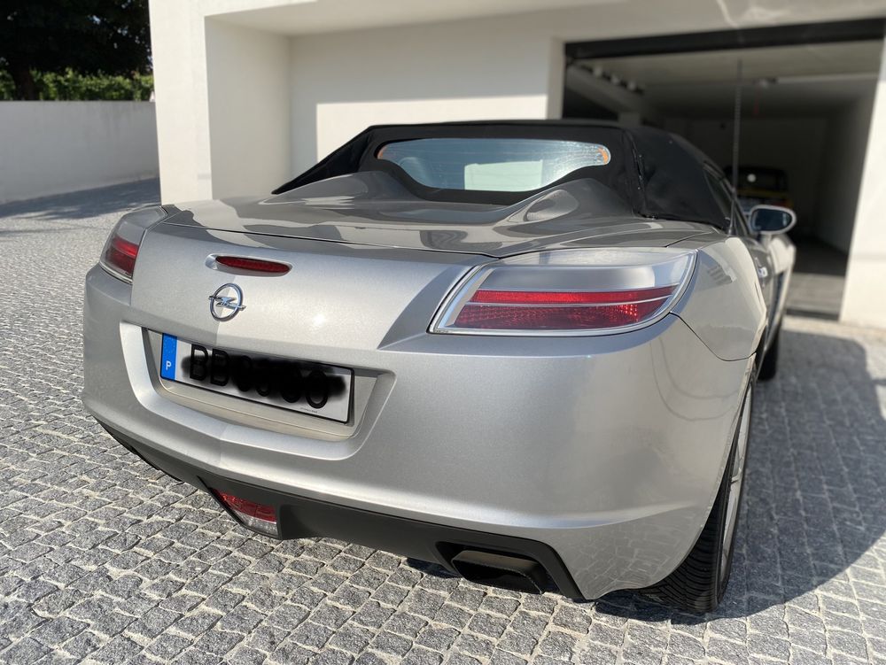 Opel GT 2.0 T 2009