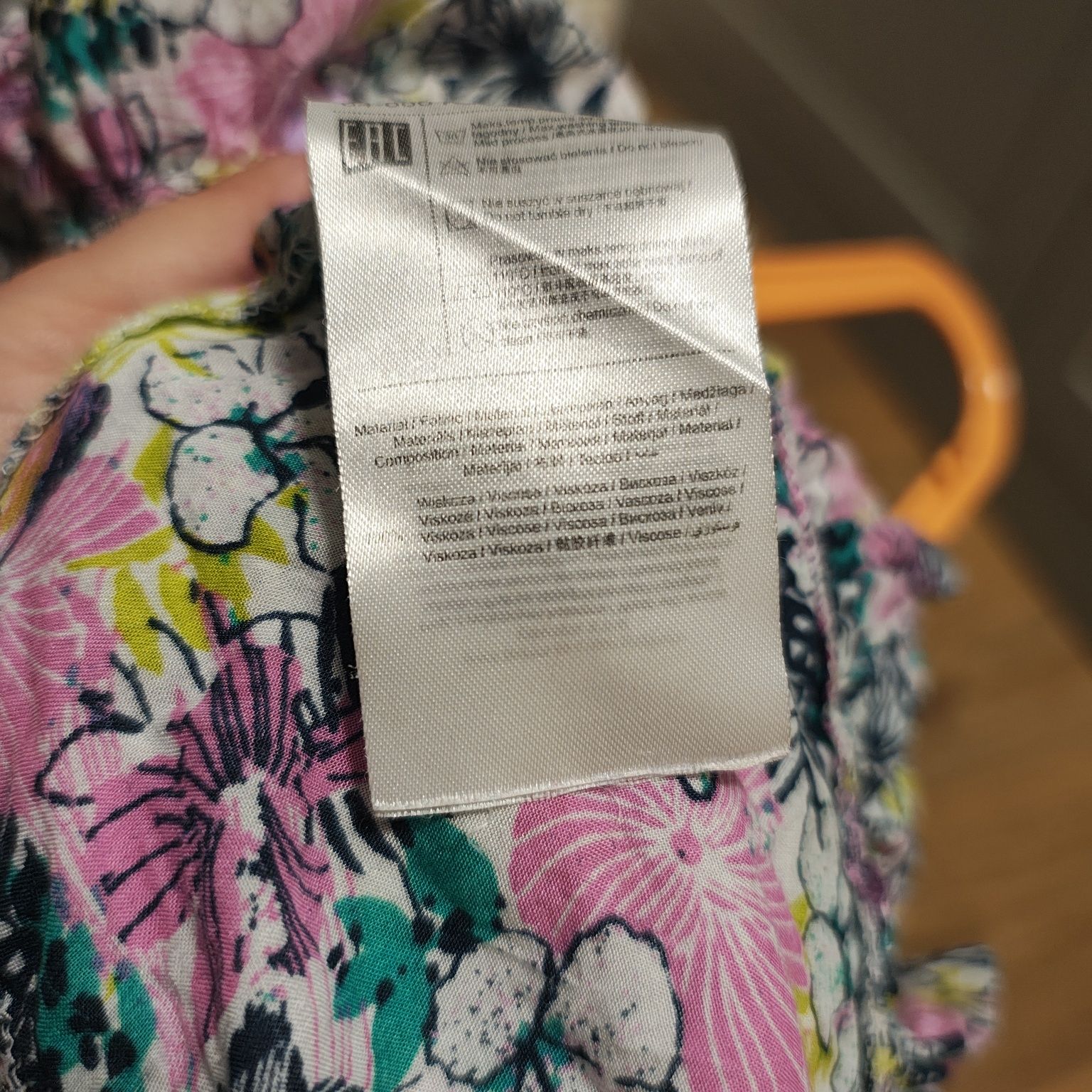 Letnia sukienka z wiskozy coccodrillo 92