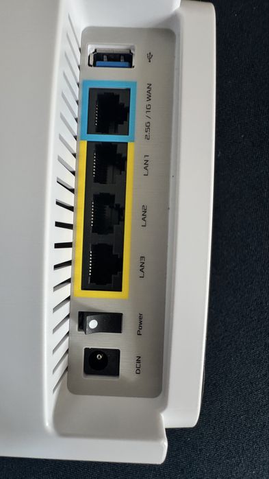 Asus ZenWiFi ET9  wifi 7    2.4 ГГц, 5 ГГц, 6 ГГц