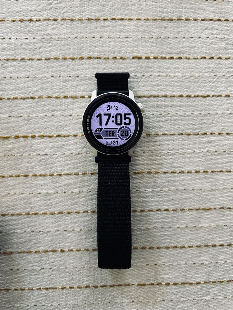 Coros Pace 3 + seis braceletes
