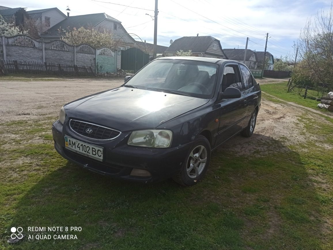 Розбор Hyundai Accent 2002 року 1,5 бензин 12 клапаний