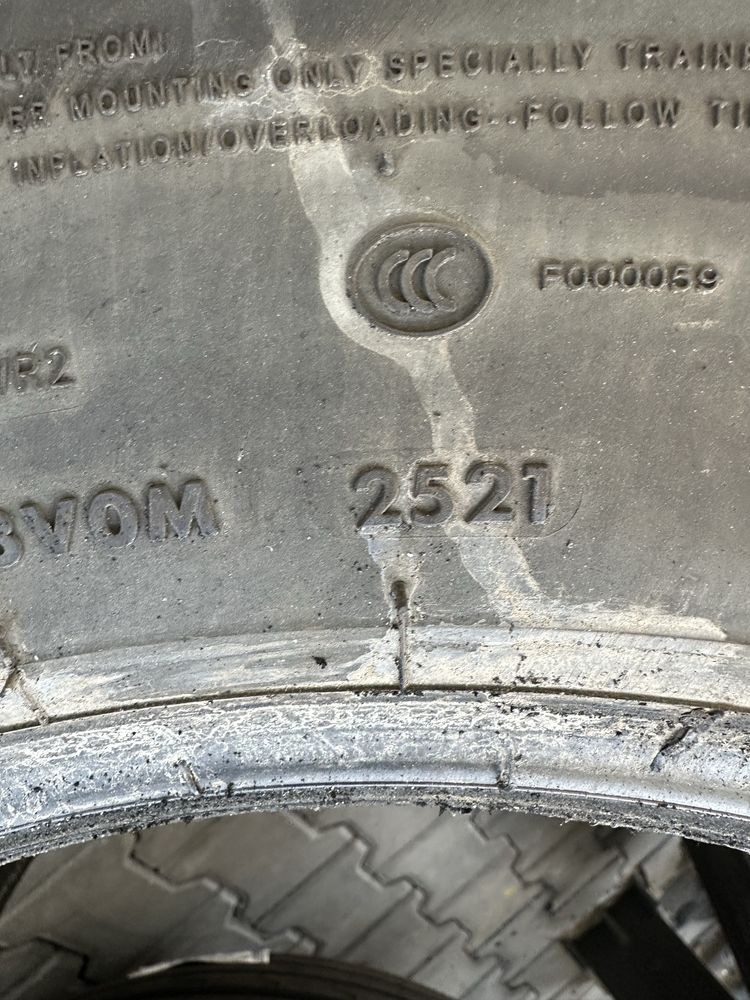 Giti GTL925 445/45R19.5