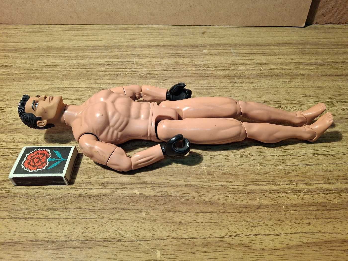 Игрушка кукла - Action man