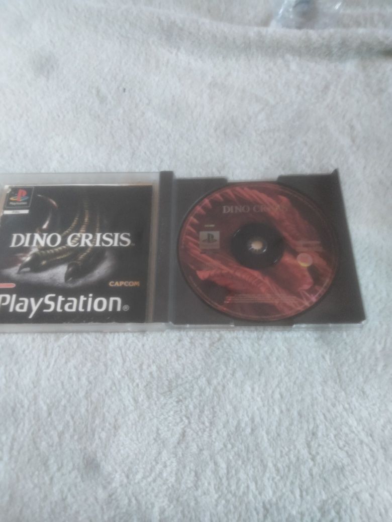 Jogo Dino Crisis ps1