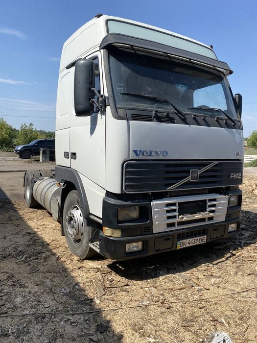 Вольво фш12  тягач