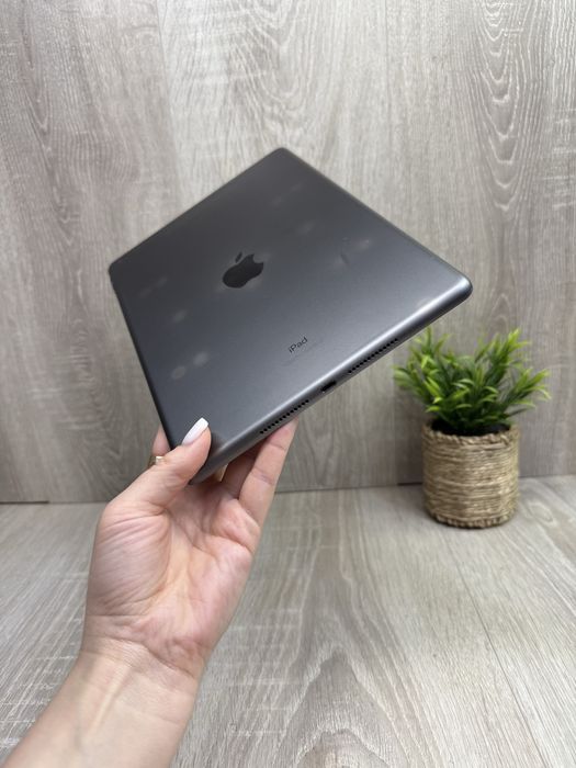 iPad 7 (2019), 32 GB, Wi-Fi