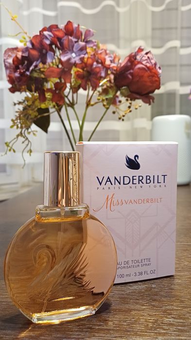 Miss Vanderbilt. Gloria Vanderbilt