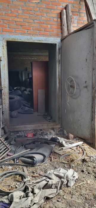 Продам двері для бомбосховища, укриття