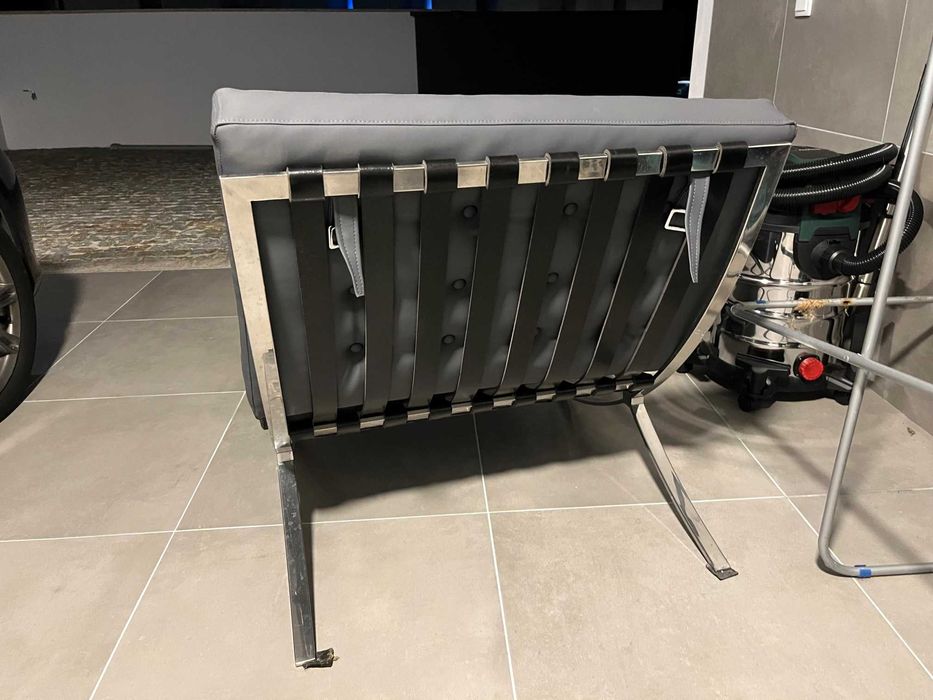 Par de Cadeiras Designer para sala de estar