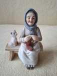 Figurka porcelana kot