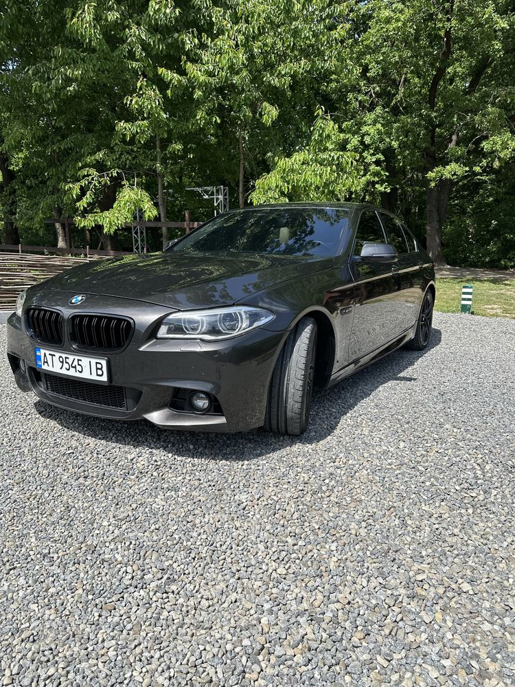 BMW F10 528i 2013рік