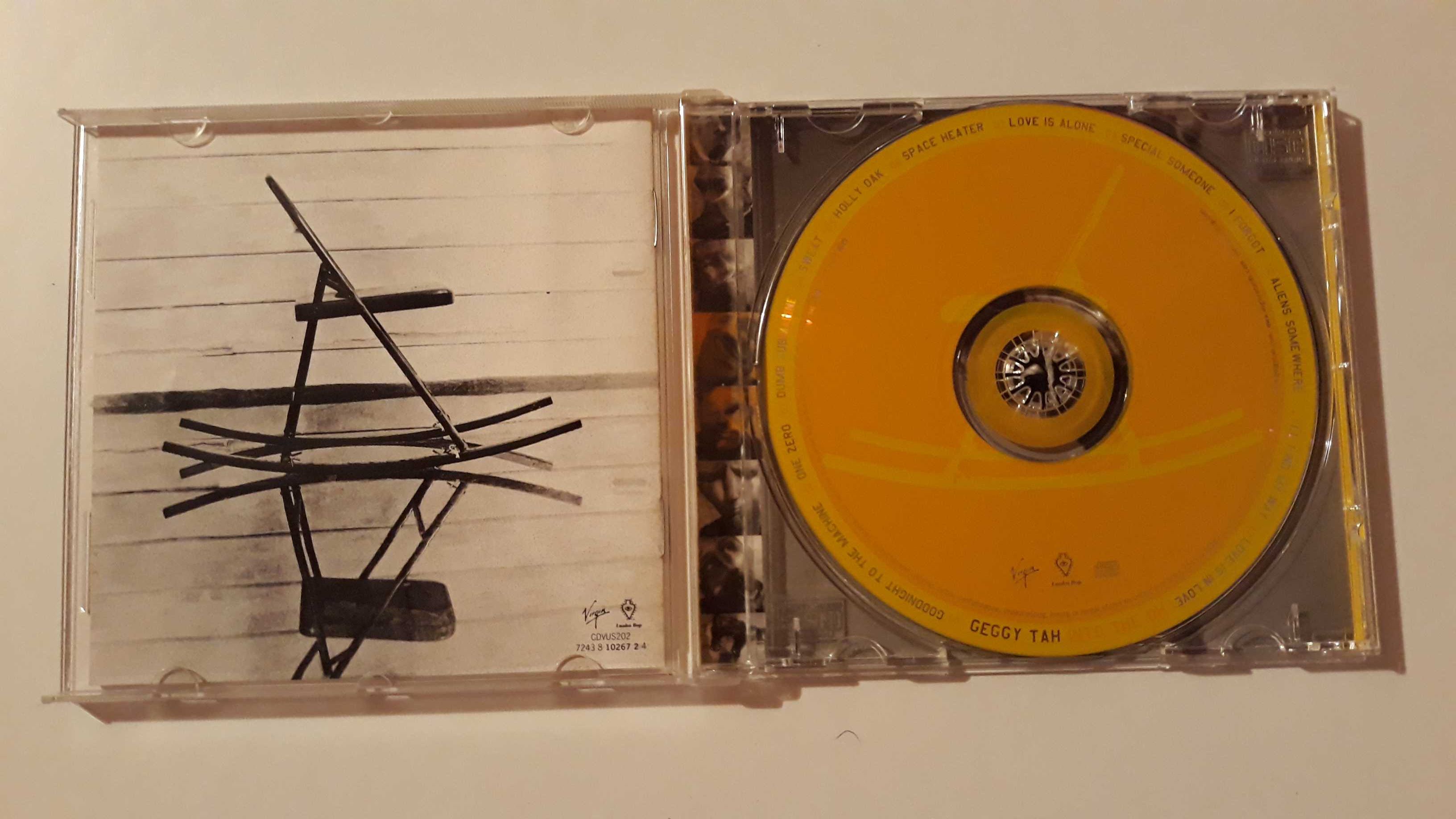 Geggy Tah - " Into the Oh " - CD - portes incluidos