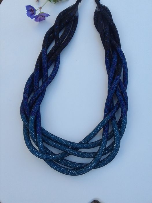 Кольє,ґердани,вироби з бісеру