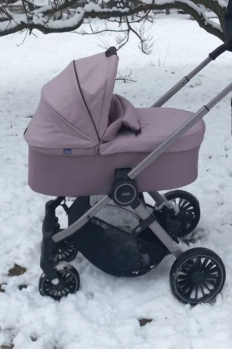Продам дитячу коляску Chicco best friend 2в1