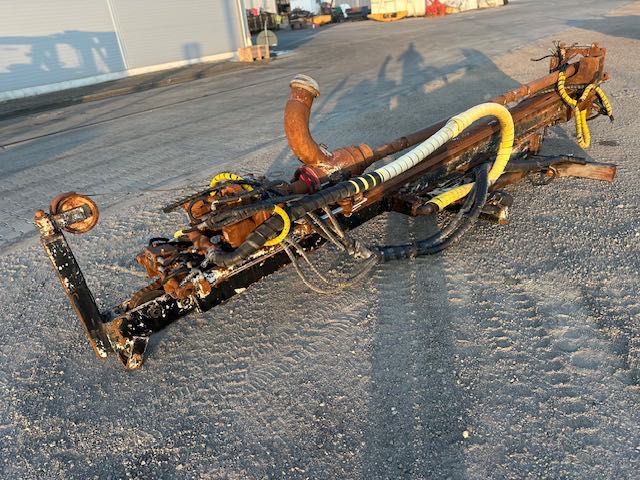 maszt do wiertnicy płuczkowej na samochód 4x4 unomog