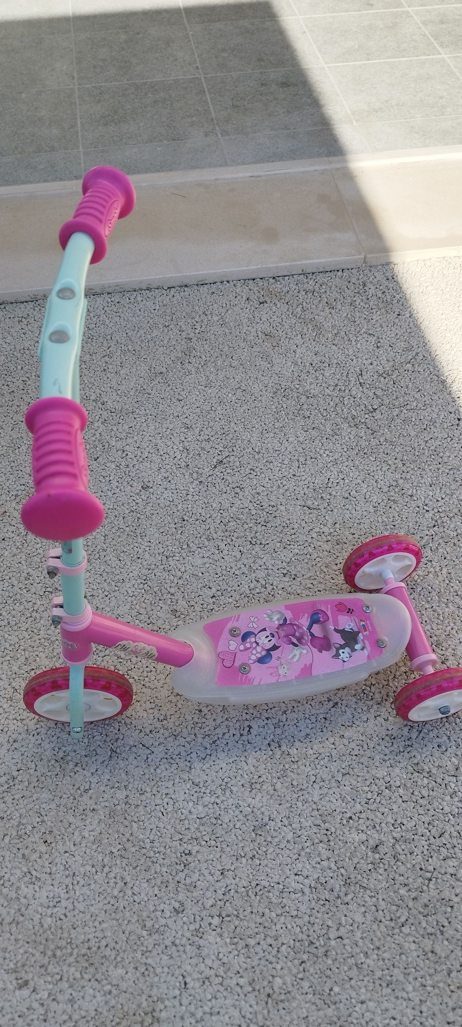 Trotinete menina Minnie