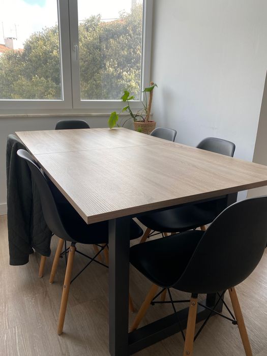 Mesa de jantar extensível