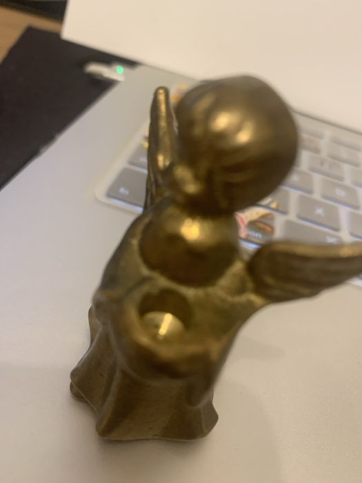 Aniołek z mosiądzu