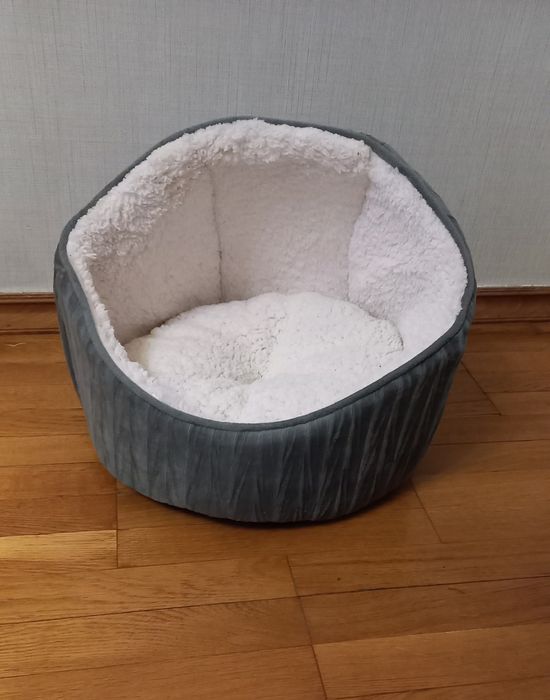 Лежанка для Котов или  собак