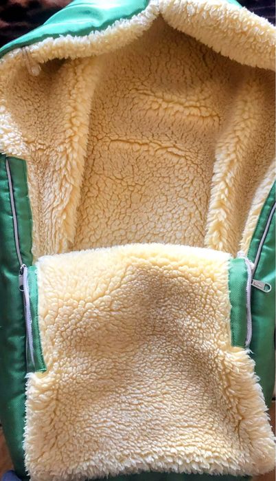 Конверт зимовий з овчини в коляску, санки