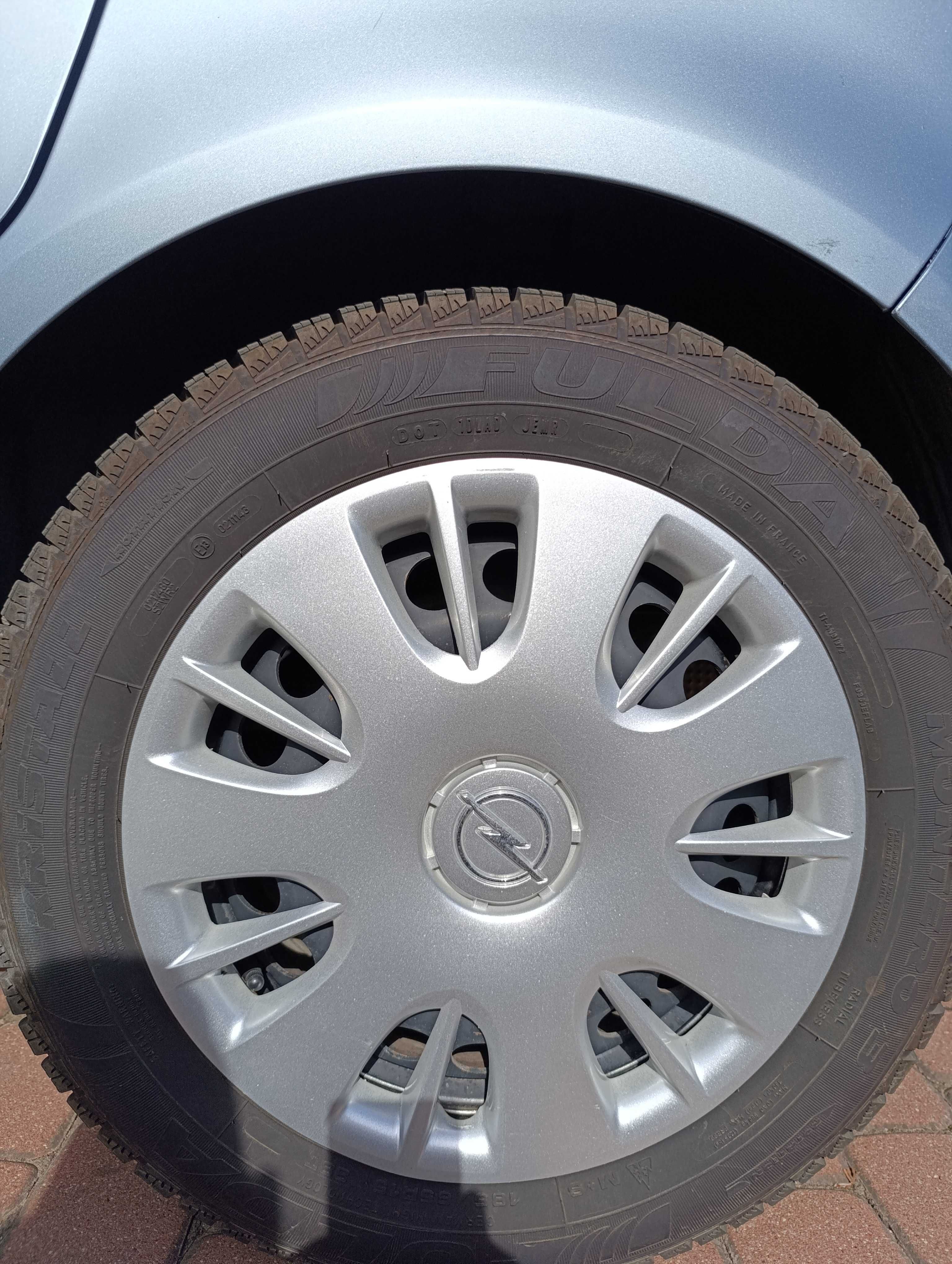 Koła 15'' (felga stalowa + opona 2023r) Opel Corsa D