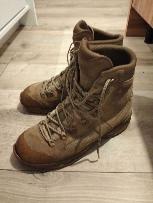 Buty taktyczne Lowa